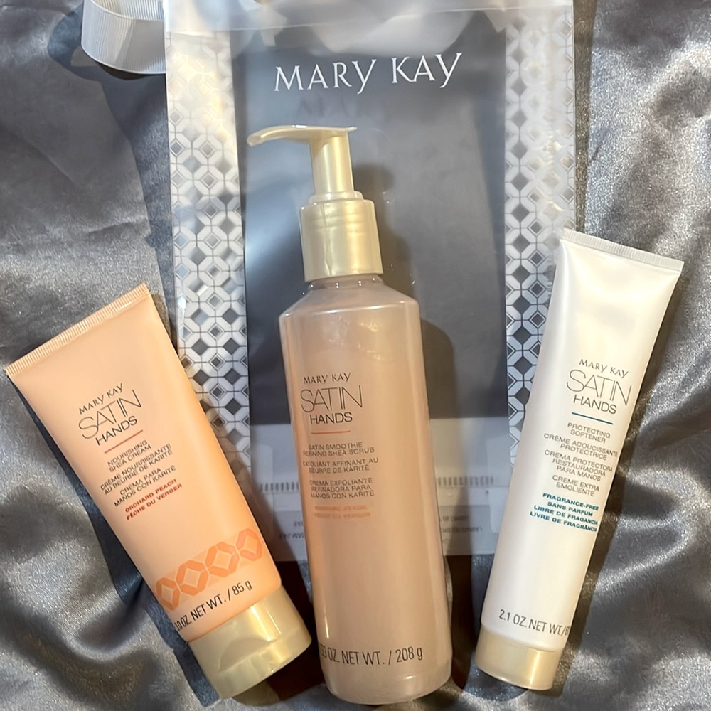 COPY - ✋MARY KAY SATIN HANDS